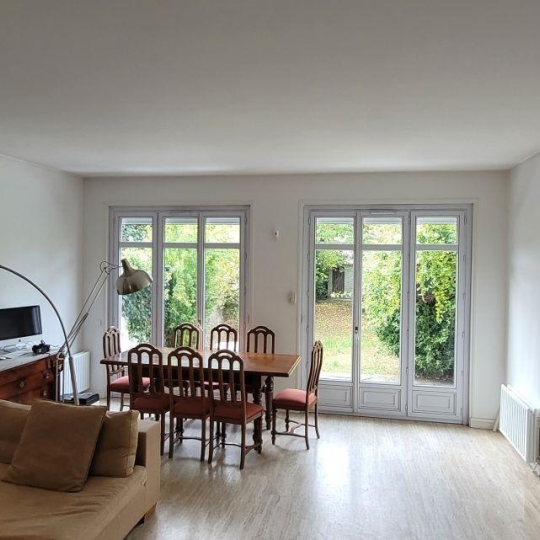  L'AGENCE 1675 : House | LE PECQ (78230) | 104 m2 | 3 200 € 