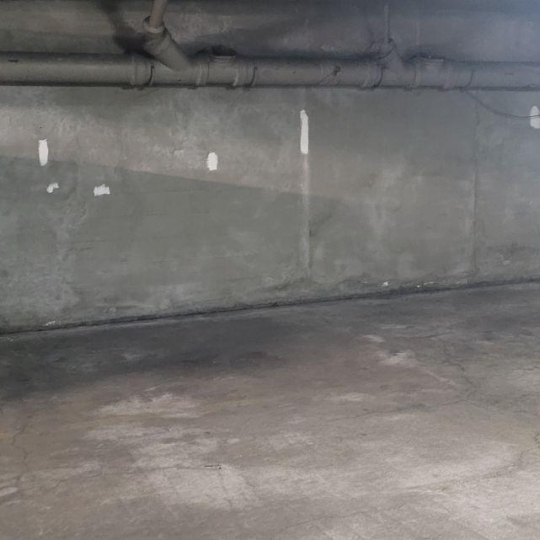  L'AGENCE 1675 : Garage / Parking | PARIS (75016) | 12 m2 | 200 € 