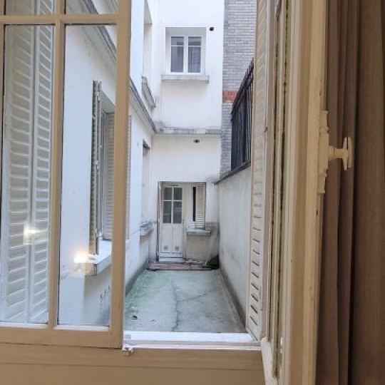  L'AGENCE 1675 : Appartement | PARIS (75016) | 47 m2 | 393 300 € 