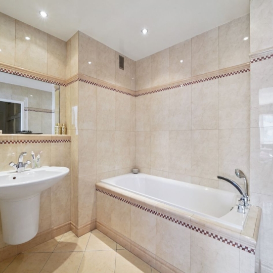  L'AGENCE 1675 : Appartement | PARIS (75016) | 53 m2 | 551 000 € 