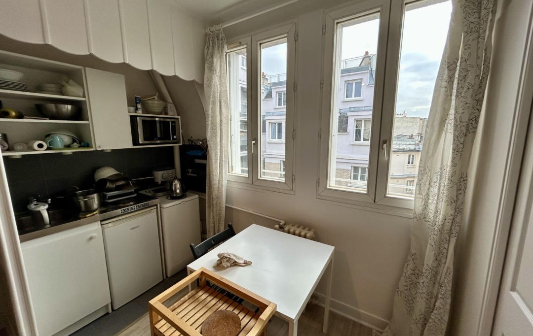 L'AGENCE 1675 : Appartement | PARIS (75016) | 19 m2 | 935 &euro; 