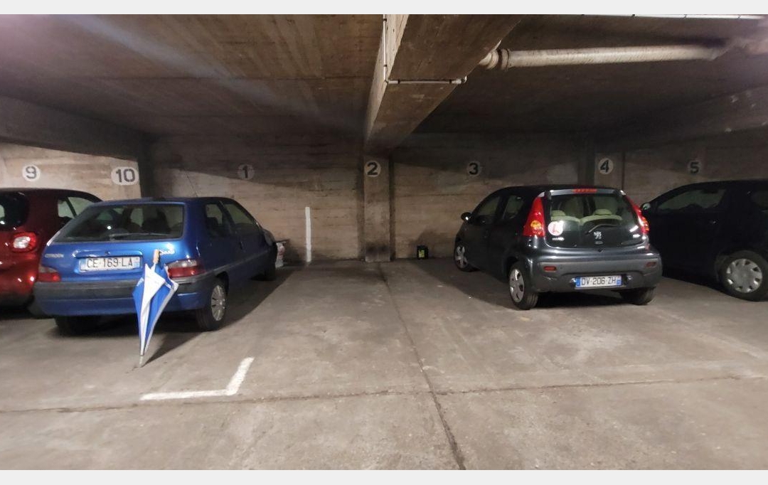 L'AGENCE 1675 : Garage / Parking | PARIS (75016) | 14 m2 | 38 000 € 