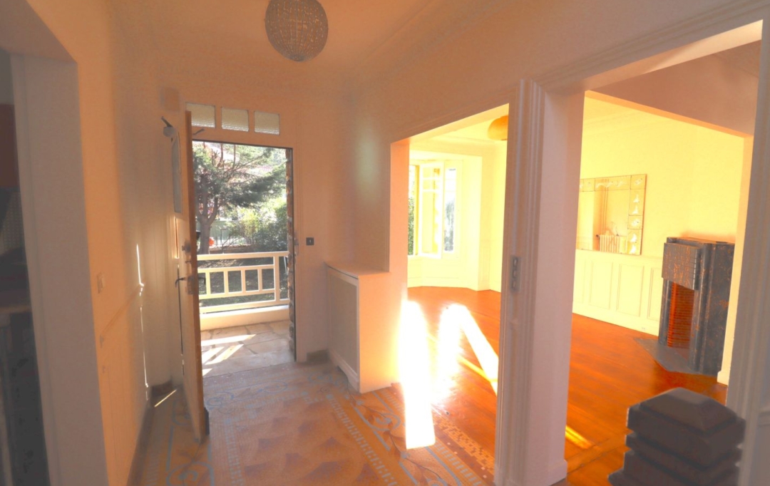 L'AGENCE 1675 : Maison / Villa | CACHAN (94230) | 193 m2 | 836 000 € 