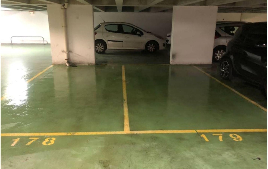 L'AGENCE 1675 : Garage / Parking | PARIS (75011) | 12 m2 | 24 500 € 