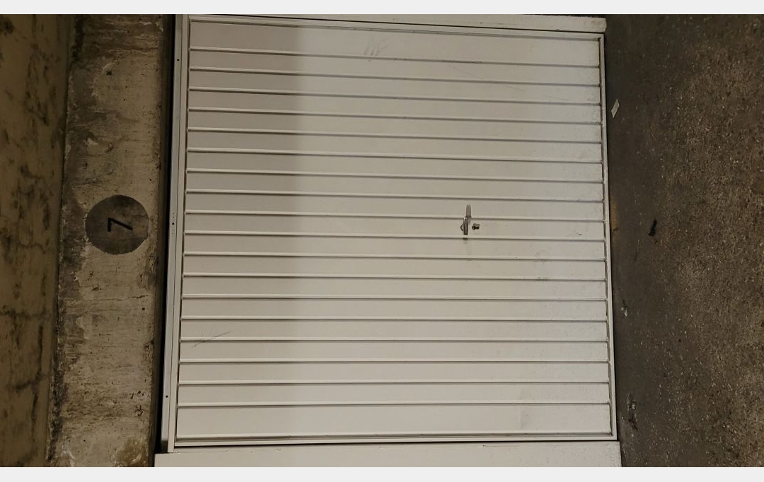 L'AGENCE 1675 : Parking | PARIS (75018) | 11 m2 | 34 000 € 