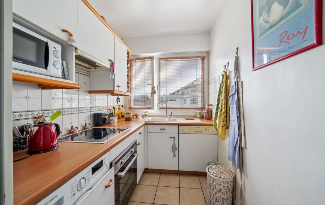 L'AGENCE 1675 : Appartement | PARIS (75016) | 53 m2 | 551 000 € 