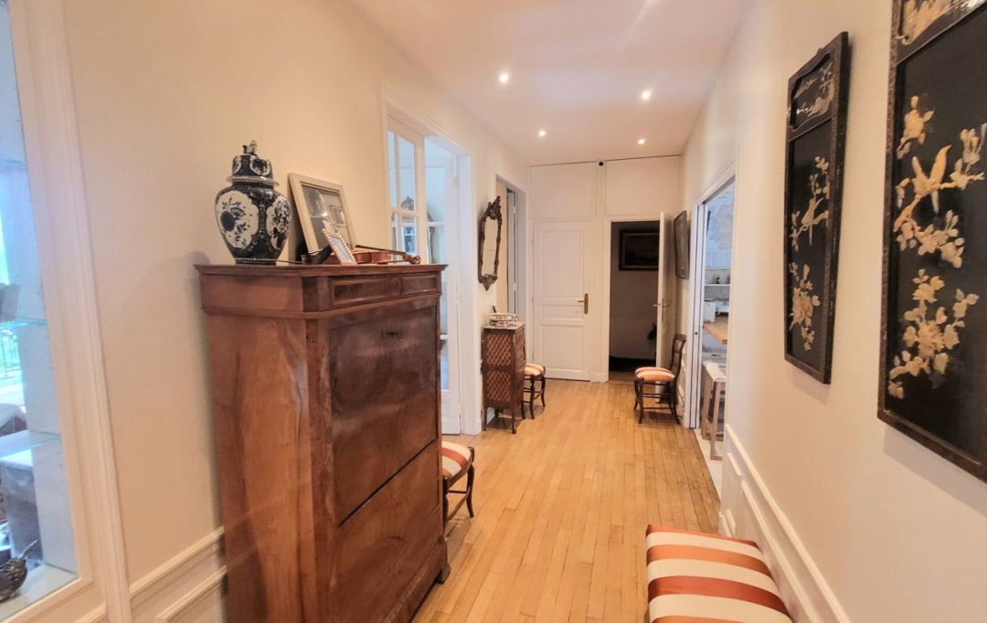L'AGENCE 1675 : Appartement | PARIS (75016) | 116 m2 | 1 200 000 &euro; 