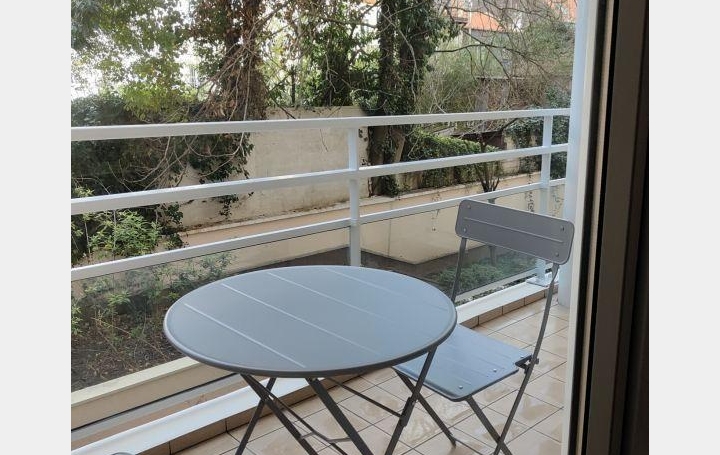 Appartement P2 SURESNES 53 m2 1 640 € Appartement P2 SURESNES 53 m2 1 640 €