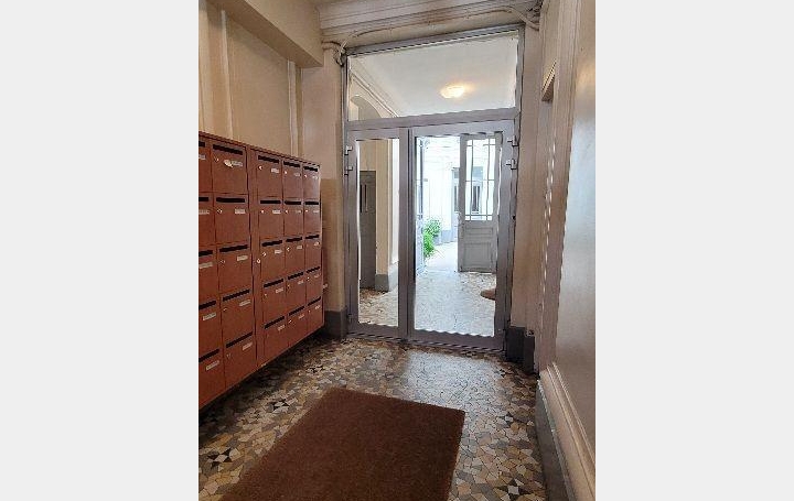 L'AGENCE 1675 : Appartement | PARIS (75017) | 17 m2 | 150 000 € 