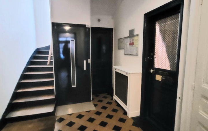 L'AGENCE 1675 : Appartement | PARIS (75015) | 26 m2 | 325 000 € 