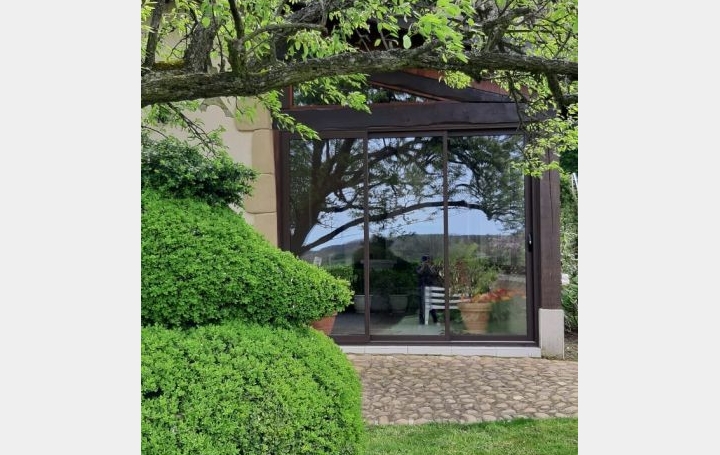 Maison   HAUTERIVES  250 m2 552 000 € 